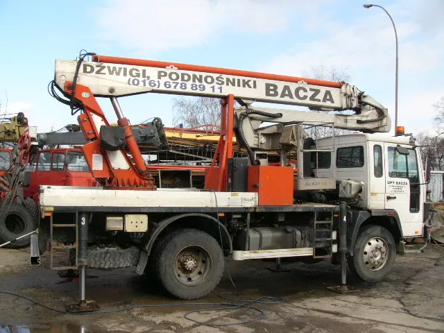 Podnośnik koszowy (zwyżka) Multitel